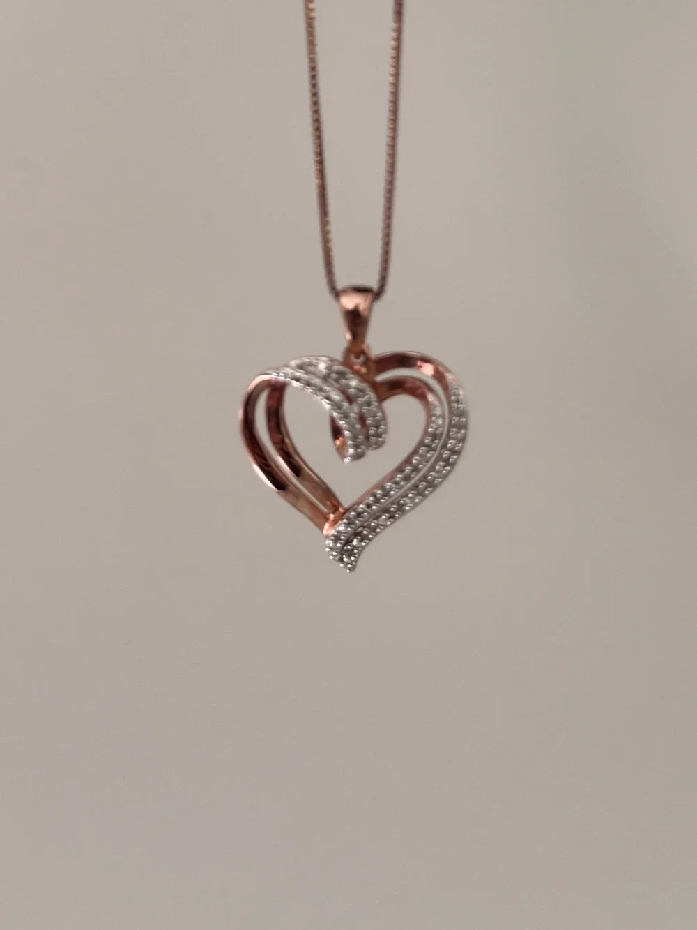 Rose Gold Diamond Heart Pendant Necklace
